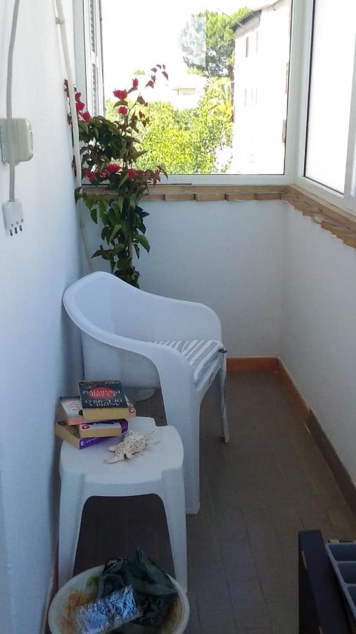 Bouganville A Apartament B&B Civitanova Marche Kültér fotó
